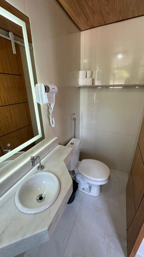 Bathroom 3, Alfa Mar Pousada, Angra dos Reis