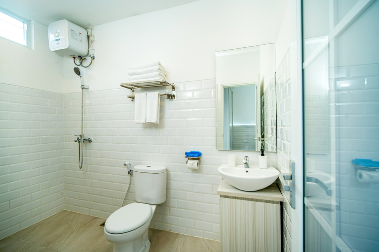 Bathroom 4, Artha Villa Canggu By Fays Hospitality, Badung