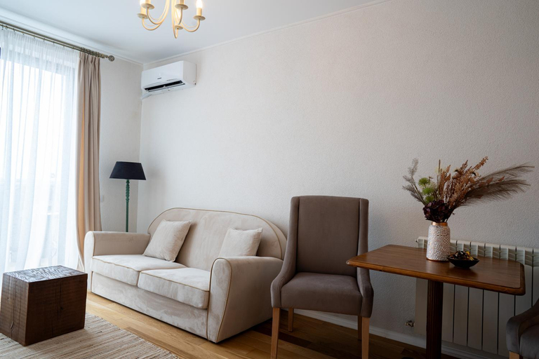 Others 2, Hotel Aria Suites, Targoviste