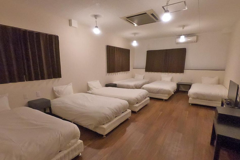 Bedroom, Terrace House Bentencho, Osaka