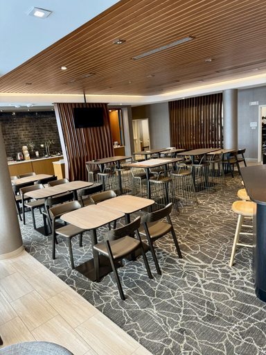 Food & Drinks 5, Springhill Suites By Marriott Fargo, Cass