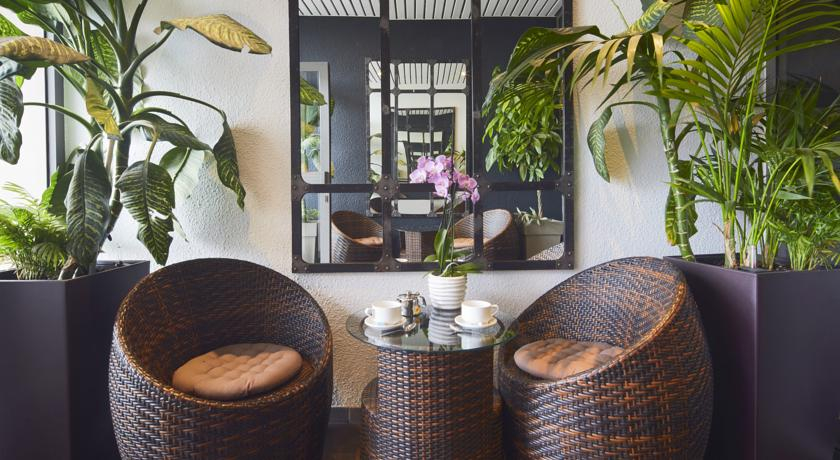Public Area 3, Hotel Kyriad Orly Aéroport Athis Mons, Essonne