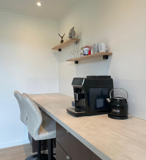 Others 5, B&B Wad en Zee, Den Helder