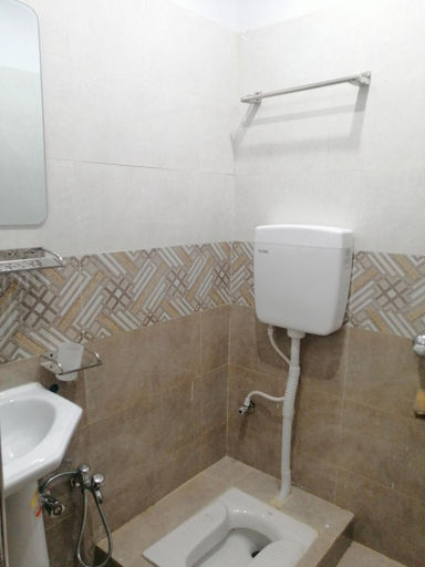 Bathroom, Navid's Holiday Resort and Hotel, Murree, Rawalpindi