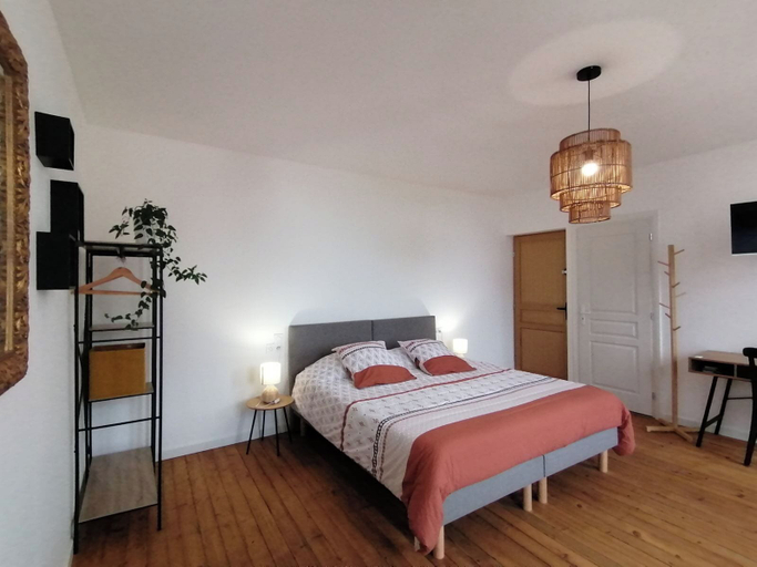 Bedroom 3, Le relais Napoléon, Nord