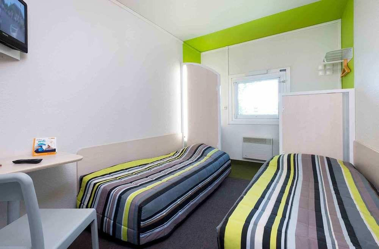 Bedroom 2, HotelF1 Evry A6, Essonne