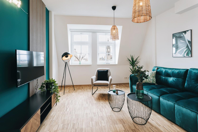 Shared lounge/TV area 4, Oasis Appart - Wohnen in Dresden - Netflix - Tiefgarage - Dachterrasse, Dresden