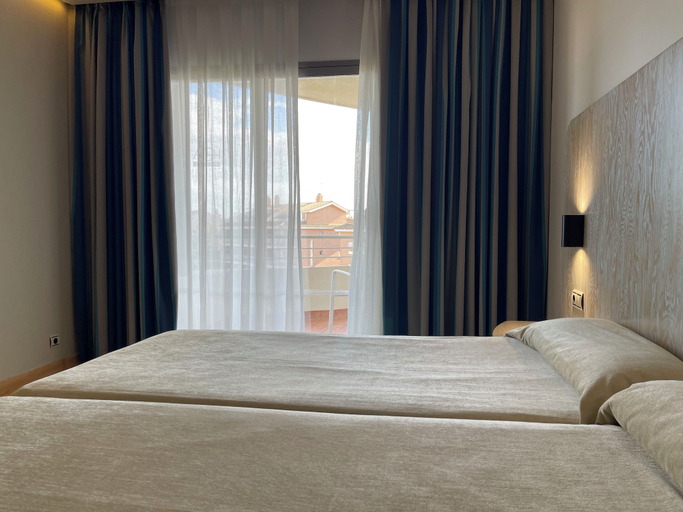 Bedroom 4, AGH Canet, Valencia