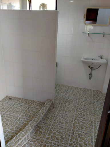 Bathroom 3, Bank Resort, Muang Chai Nat