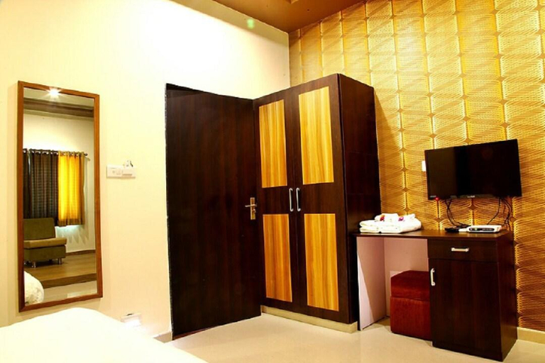Others 4, Hotel Ravi Residency, Kheda