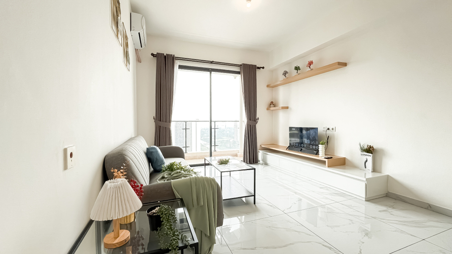 Others 4, Elegant and Homey 3BR Apartment Sky House BSD By Travelio, Tangerang Selatan