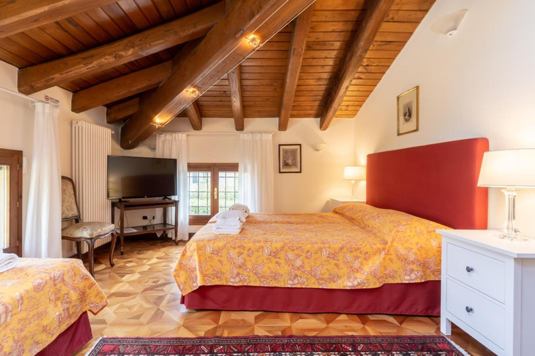 Bedroom 2, BolognaRoomscom - La Quercia, Bologna