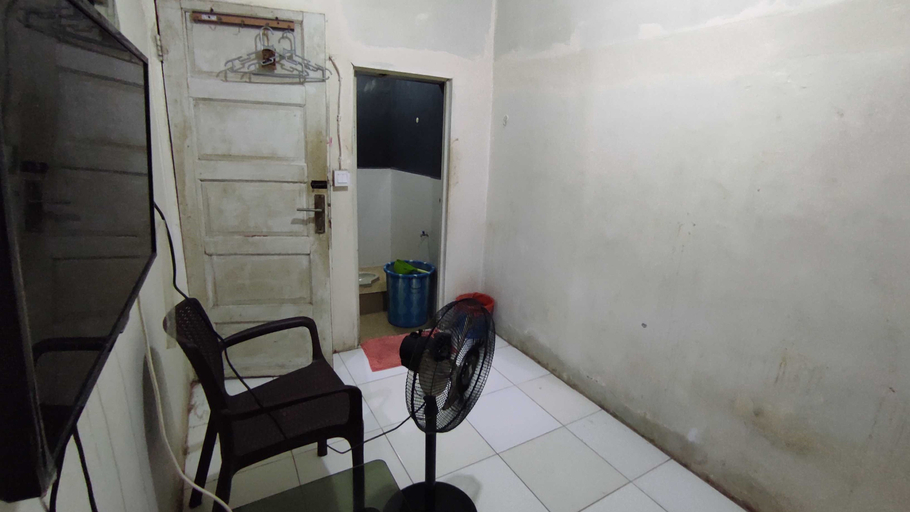 Bathroom 4, Guest House Toddopuli VII, Makassar