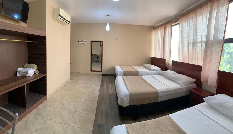 Others 4, Hotel Belamar, La Libertad