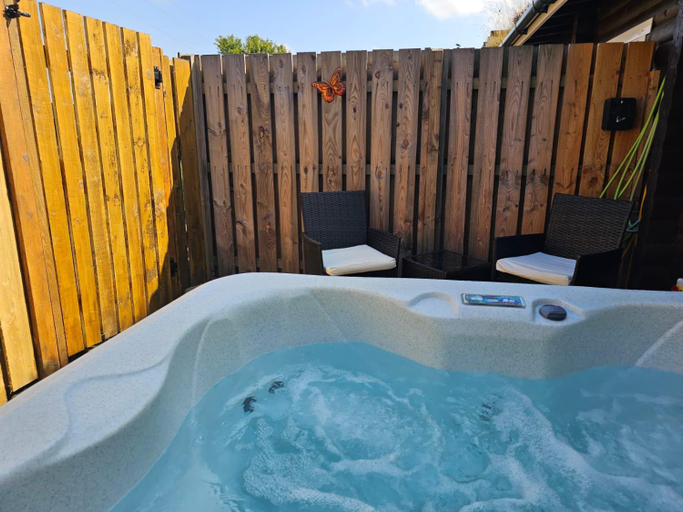 Others 3, Kaoglen Zen-Feature Bath-Dunkeld-Route 500, Perthshire and Kinross
