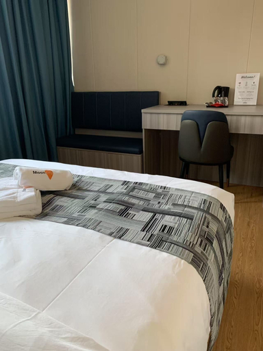 Bedroom 3, Mooncity Hotel & Boardinghouse, Frankfurt am Main