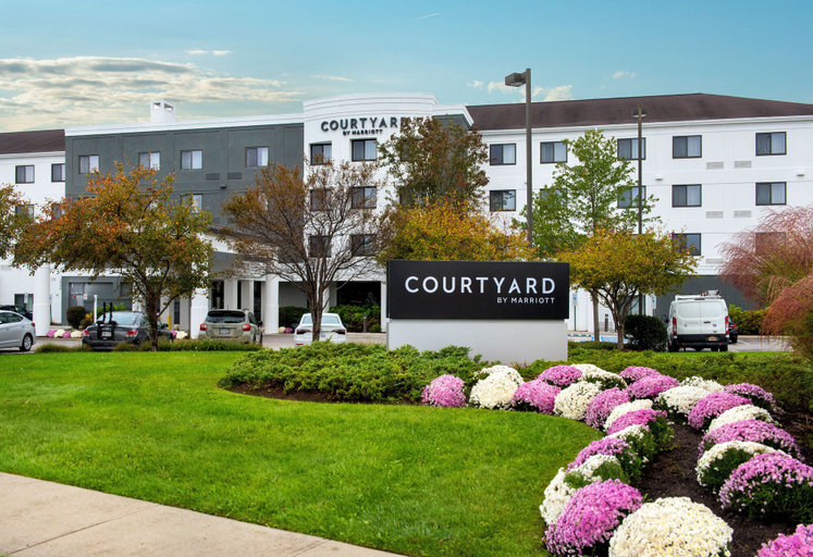 Exterior & Views 2, Courtyard by Marriott Middletown Goshen, Orange