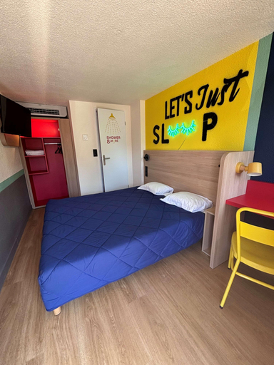 Bedroom 3, Premiere Classe Vitrolles, Bouches-du-Rhône
