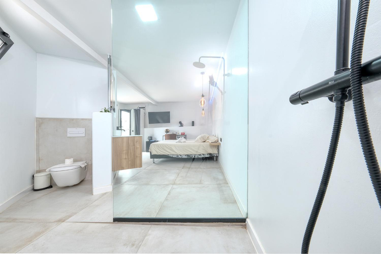 Bathroom, Macher Room, Las Palmas