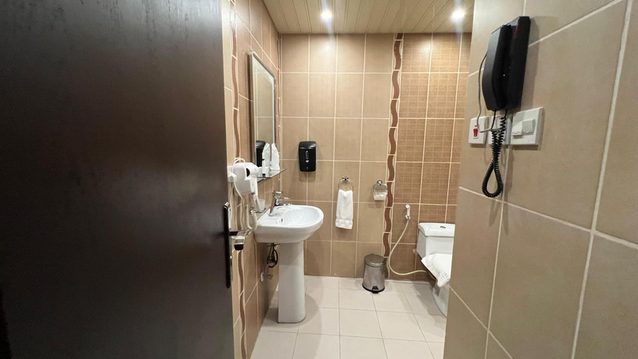 Bathroom 4, Jazan Inn Hotel, Jizan