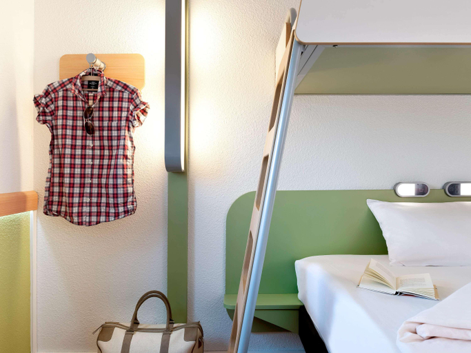 Bedroom 3, Ibis budget Berlin Potsdamer Platz, Berlin