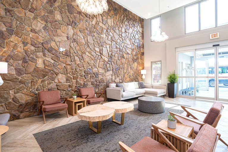 Public Area 2, Sandman Signature Calgary Airport Hotel, Division No. 6