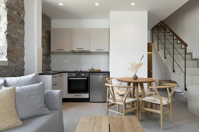Room 4, Lichnos Luxury Maisonette 1, Thessaly