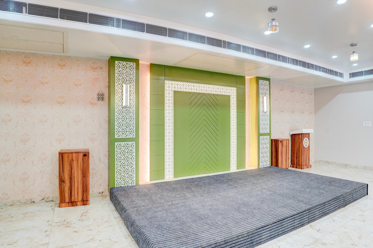 Interior 4, Deluxe Hotel Ocean Breeze, Bhopal
