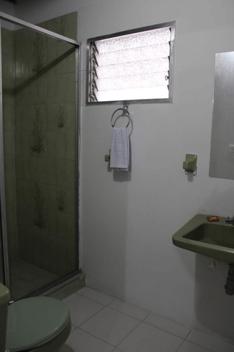 Bathroom, ABSOLUTE HOTEL & HOSTEL BOUTIQUE, Medellín