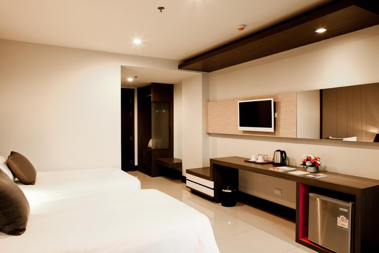 Bedroom 6