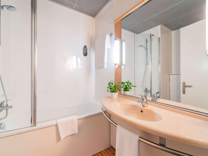 Bathroom 4, Ibis Milano Ca Granda, Milano