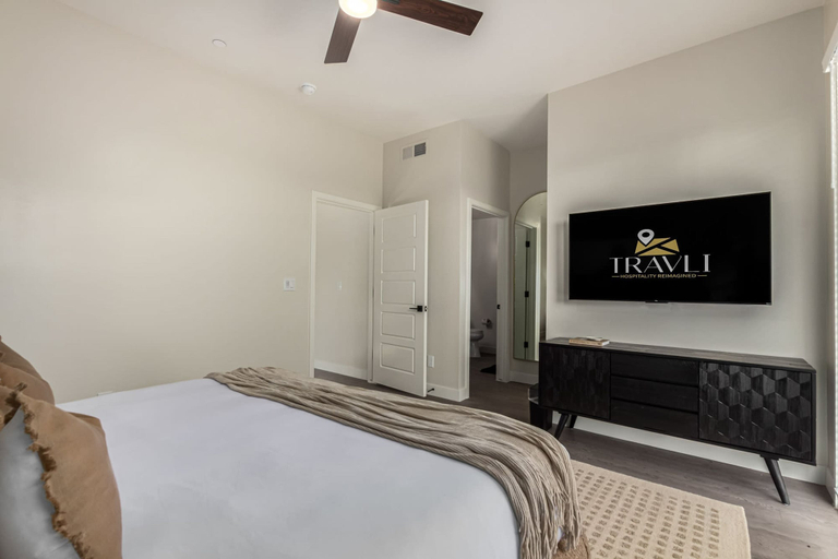 Room 4, Macallister 1006 Close to Golf Mayo Heated Pool, Maricopa