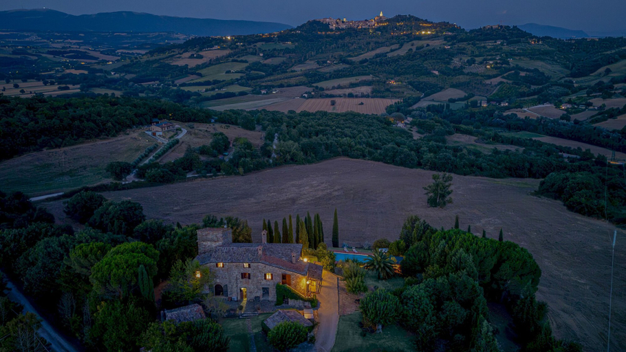 Room 3, Villa la Pizzichina 10 Emma Villas, Perugia