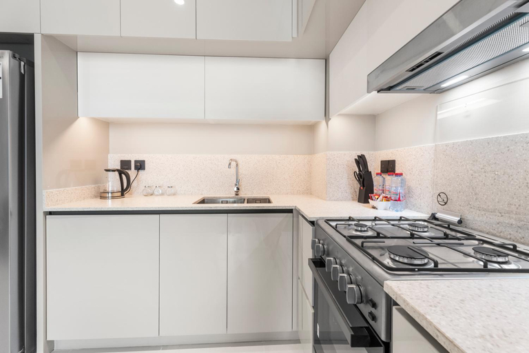 Others 5, Seaside Lux Retreat 2-BR Private Beach, Dubai