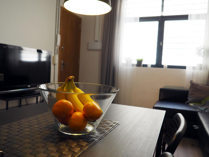 Others 4, Cozy Apartment in Sants, Barcelona