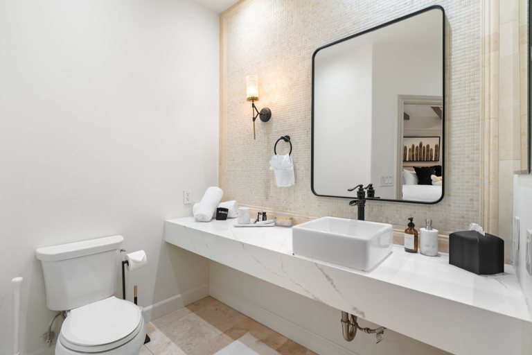Room 2, The Casa Del Sol Experience - Old Town Villa, Maricopa