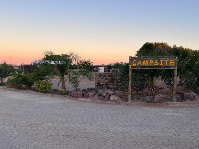 Others 3, Die Skuur Campsite & Chalets, Mariental Urban