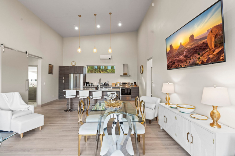 Room 3, Moondance Redrock Terrace Sedona, Yavapai