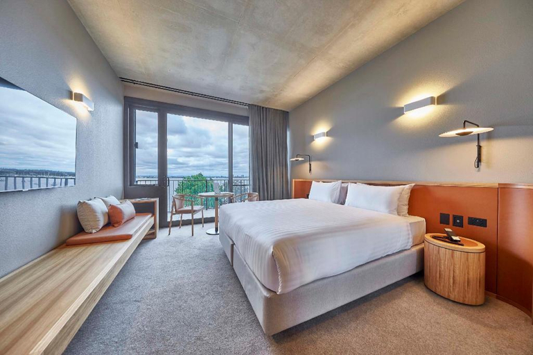 Bedroom 13