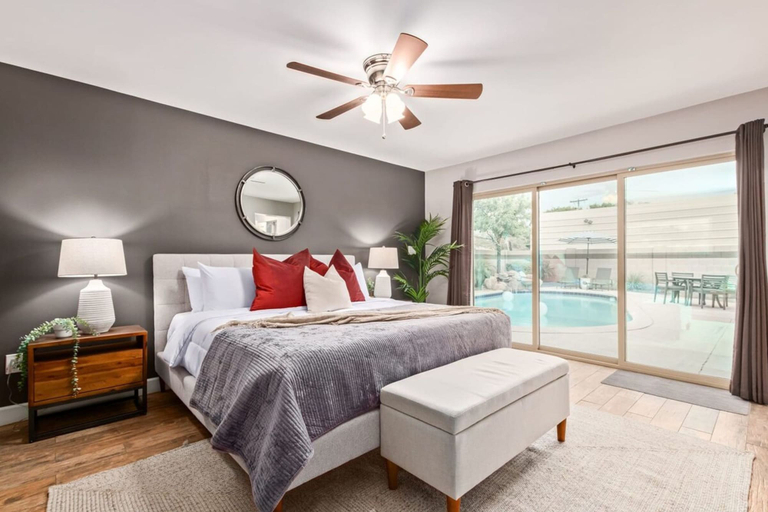 Room 5, Wilshire 2 Masters Private Pool 5 Mins 2 Old Town, Maricopa