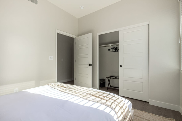 Room 5, Macallister 1006 Close to Golf Mayo Heated Pool, Maricopa
