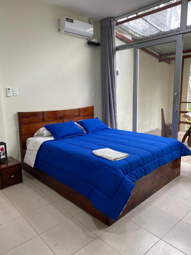 Bedroom 2, CASA BLANCA HORTENCIA, Sucúa