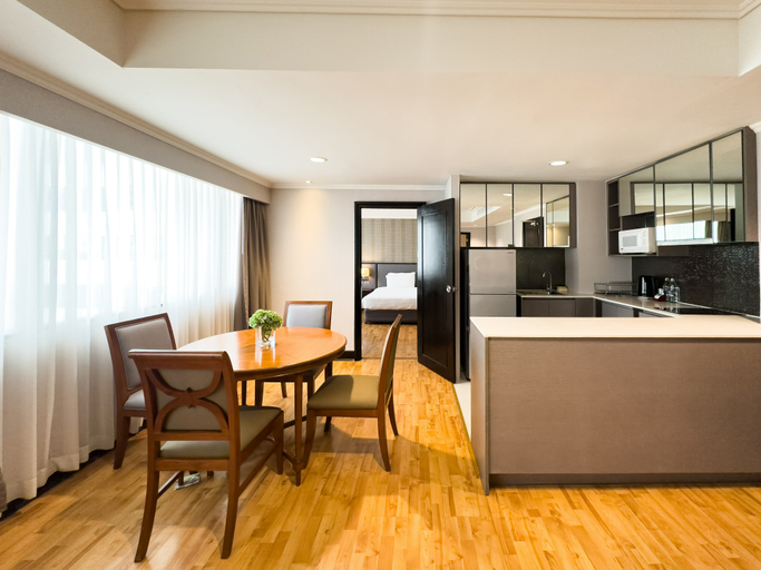 Dining Room 23