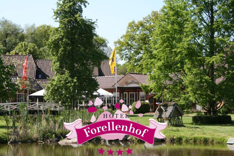 Exterior & Views 2, Ringhotel Forellenhof, Heidekreis