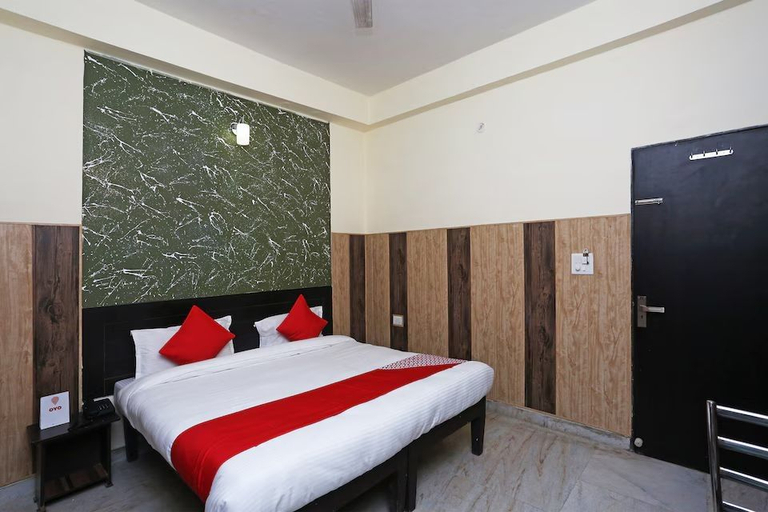 Bedroom 4, Hotel NoVo Agra, Agra