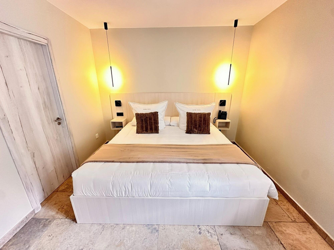 Bedroom 3, Boutique Hotel Comtal Empuries, Girona