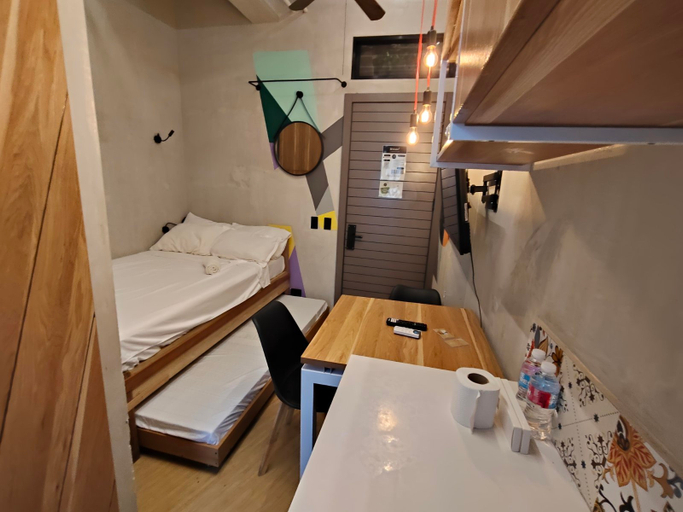 Bedroom 2, Redenza Suites Makati (Terminated 11/02/2025), Makati City