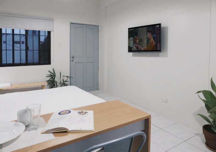 Dining Room 17
