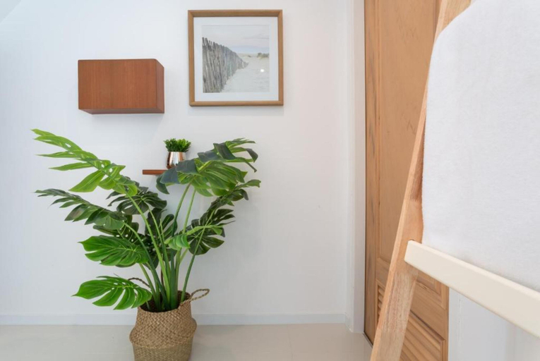 Others 5, Barayan Place, Sattahip