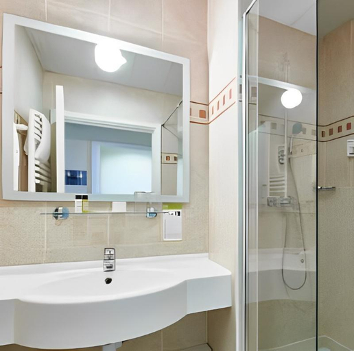 Bathroom 4, Vacances Bleues Residence Le Mediterranee, Var